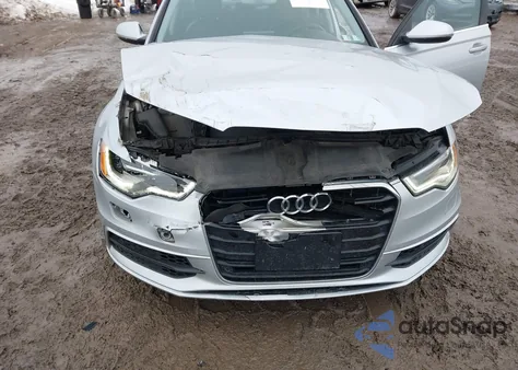2014 Audi A6 3.0T Premium Plus z USA, uszkodzony, nr VIN WAUHGAFC5EN084975